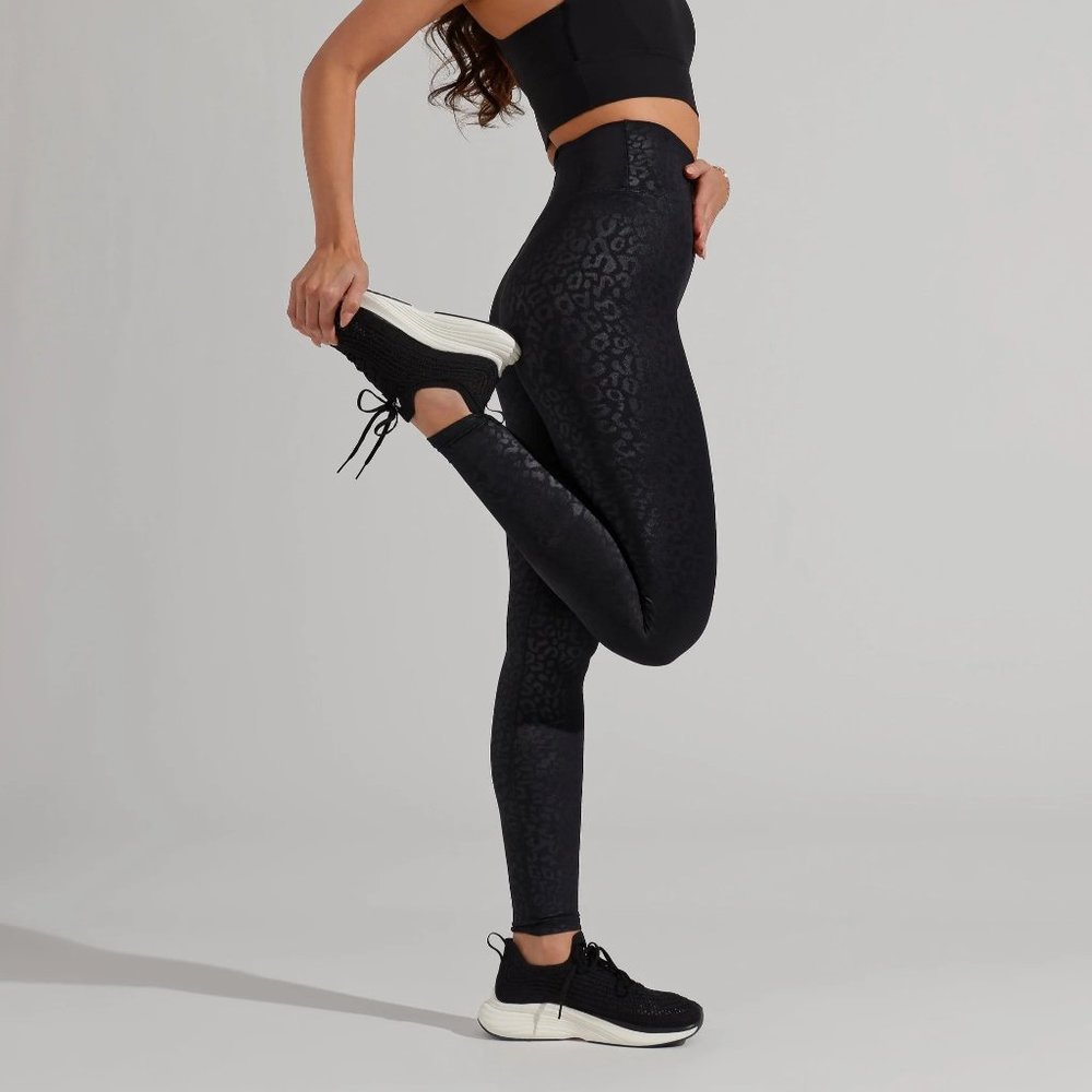Buffbunny Collections - Rebel Leggings - Black Leopard - M